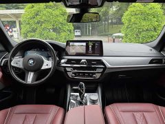 BMW 5 Series 2022 facelift 530Li leading M sports package - фото 15