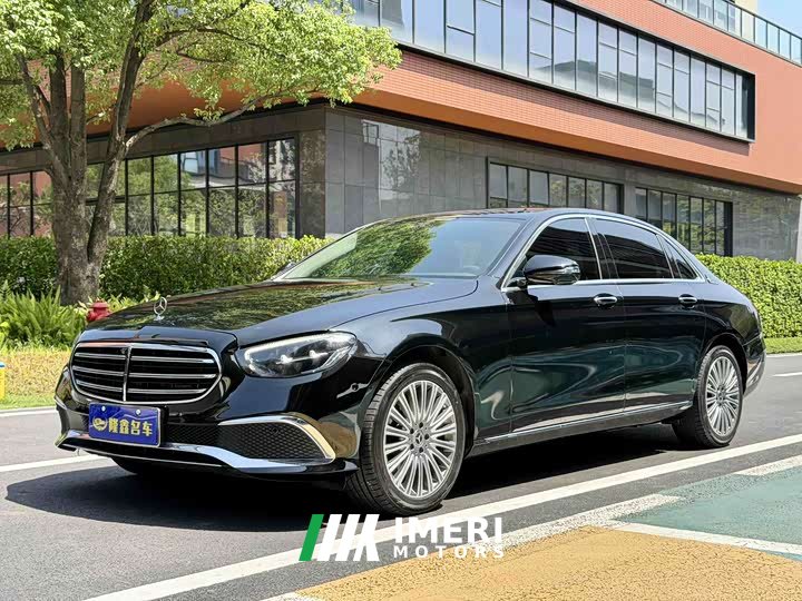 Mercedes-Benz E-Class E 300 L Sporty and Fashionable