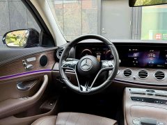 Mercedes-Benz E-Class E 300 L Sporty and Fashionable - фото 17