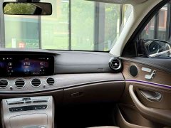 Mercedes-Benz E-Class E 300 L Sporty and Fashionable - фото 18