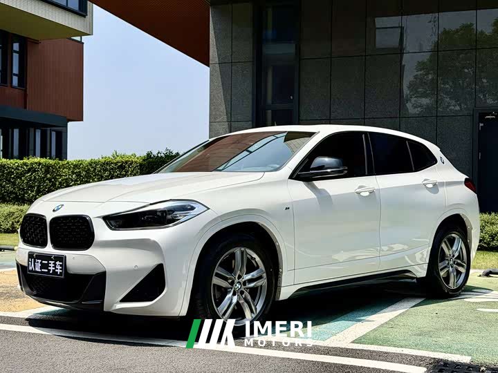 BMW X2 sDrive25i M Sport Night Edition - автомобиль из Китая