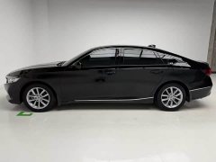 Honda Accord 2022 260TURBO Deluxe Edition - фото 9