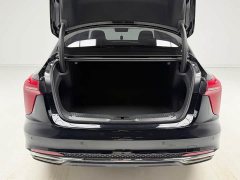 Hongqi H5 2.0T Automatic Intelligent Connected Flag Edition - фото 10
