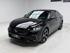 Volkswagen Passat Outstanding 330TSI Starry Sky Elite Edition - фото 1