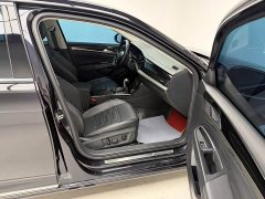 Volkswagen Passat 330TSI Elite Edition - фото 11