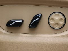 VOYAH Dream PHEV 4WD Flagship Qiankun Edition - фото 13