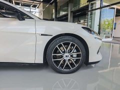 Denza Z9 2024 1100km four-wheel drive Max version - фото 15