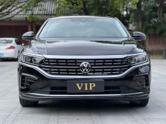 Volkswagen Passat 380TSI Ultimate Edition - фото 2