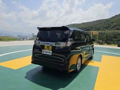 Toyota Vellfire 2.4L Automatic - фото 4