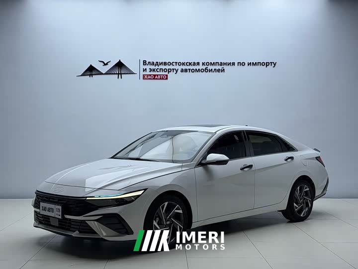 Lexus Elantra 1.5L CVT LUX
