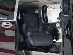 Mercedes-Benz V-Class V 260 L Long Wheelbase Premium Edition - фото 18