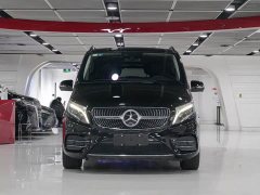 Mercedes-Benz V-Class V 260 L Long Wheelbase Premium Edition - фото 2