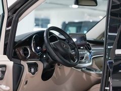Mercedes-Benz V-Class 2022 V 260 Pilot Edition - фото 9