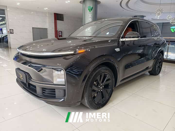 Li Auto Ideal L8 Pro - автомобиль из Китая