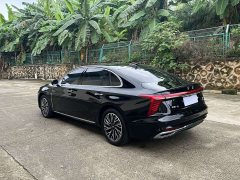 Hongqi H5 2.0T Automatic Qixiang Edition - фото 3