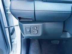 BMW YARiS L YARiS L X 1.5L CVT Leading PLUS Edition - фото 15