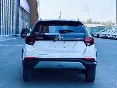 BMW YARiS L YARiS L X 1.5L CVT Leading PLUS Edition - фото 4