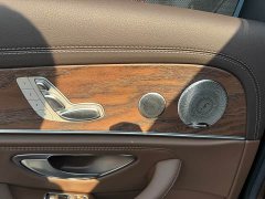 Mercedes-Benz E-Class Three E 300 L Luxury - фото 14