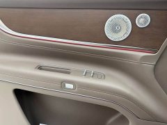 AITO M9 2024 Extended Range Ultra 42kWh 6-Seater - фото 18