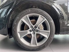 Audi Q5L 45 TFSI Luxury Dynamic - фото 18
