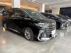 Toyota Alphard 2025 Hybrid 2.5L Exclusive Gold Edition - фото 2