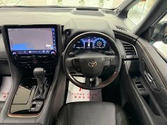 Toyota Alphard 2025 Hybrid 2.5L Exclusive Gold Edition - фото 5