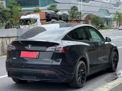 Tesla Model Y Standard Range Rear-Wheel Drive - фото 7