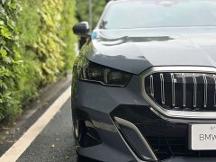 BMW i5 eDrive 35L M Sport Package - фото 7