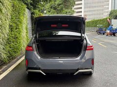 BMW i5 eDrive 35L M Sport Package - фото 8