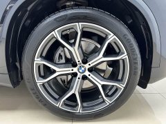 BMW X5 2022 xDrive 40Li M Sports Package - фото 6