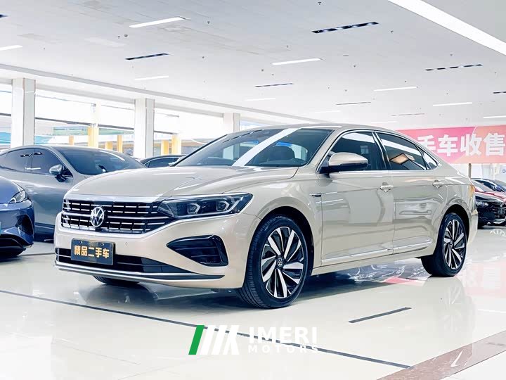 Volkswagen Passat 330TSI Starry Sky Deluxe Edition - автомобиль из Китая