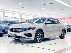 Volkswagen Passat 330TSI Starry Sky Deluxe Edition - фото 1