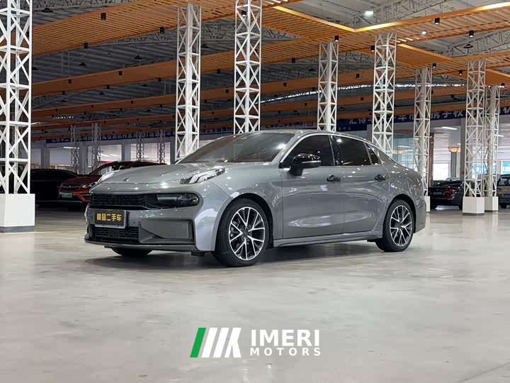 Lynk & Co 03 1.5TD DCT Pro Champion Edition - автомобиль из Китая