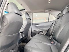 Toyota Camry 2.0GVP Leading Edition - фото 10