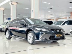 Toyota Camry 2.0GVP Leading Edition - фото 3