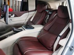 Maybach GLS 2022 GLS 600 4MATIC First Class Edition - фото 15