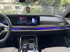 BMW i7 M70L 2023 M70L - фото 15