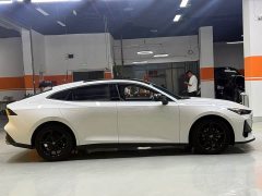 Changan UNI-V 2022 1.5T premium - фото 8