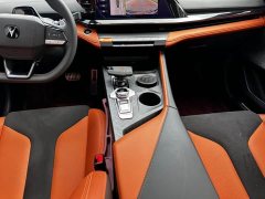 Changan UNI-V 1.5T sports version - фото 12
