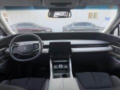 Lynk & Co Voyager 2025 2.0T four-wheel drive Zunrui hybrid version - фото 8