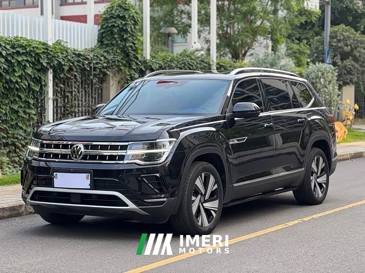 Volkswagen Touron 380TSI four-wheel drive luxury version