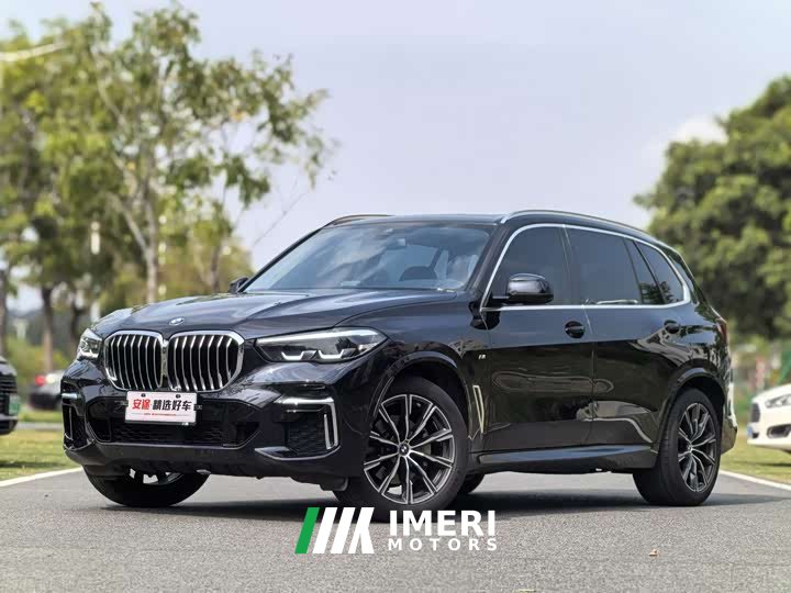 BMW X5 xDrive 30Li M - автомобиль из Китая