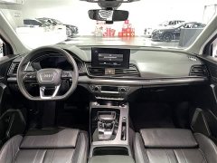 Audi Q5L 40 TFSI Luxury Dynamic Type - фото 6