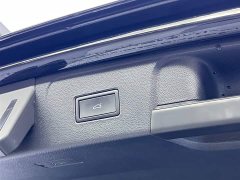 Volkswagen 380TSI AWDLuxury Edition - фото 10