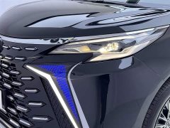 High Roof Grivia 2.5L Luxury Edition - фото 13