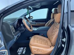 High Roof Grivia 2.5L Luxury Edition - фото 16