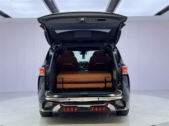 High Roof Grivia 2.5L Luxury Edition - фото 9