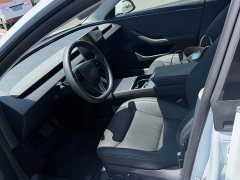 Tesla Model 3 facelift, long-range all-wheel drive version - фото 13