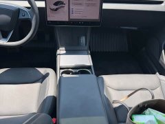 Tesla Model 3 facelift, long-range all-wheel drive version - фото 15
