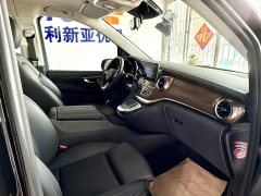 Mercedes-Benz V 260 L Luxury Edition - фото 17